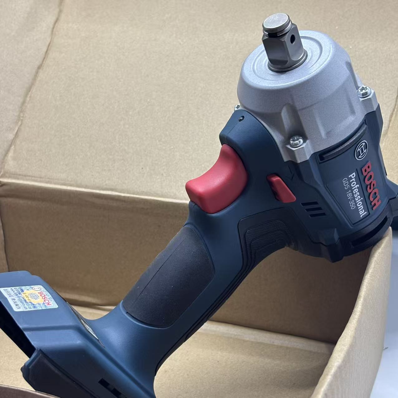 Power Tools Impact Wrench - Беспроводной ударный гайковерт BOSCH GDS 18V-350